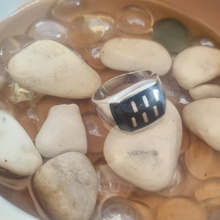 Load image into Gallery viewer, 925 Sterling Silver Ring 028 (925RING028)