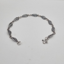 Load image into Gallery viewer, Leaf link 925 Silver bracelet (925BRAC004)