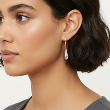 Load image into Gallery viewer, 925 Sterling Silver Teardrop Earrings (925ER021)
