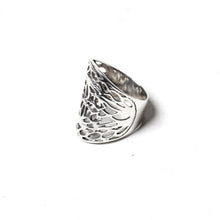 Load image into Gallery viewer, 925 Sterling Silver Ring 024 (925RING024)