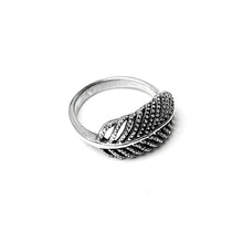 Load image into Gallery viewer, 925 Sterling Silver Ring 048 (925RING048)