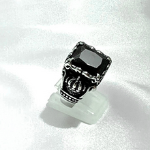 Load image into Gallery viewer, Men's Royal Crown Black Onyx Type Ring (SSR021)