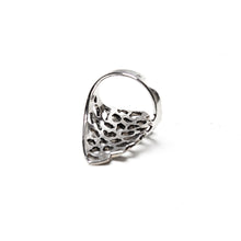Load image into Gallery viewer, 925 Sterling Silver Ring 030 (925RING030)