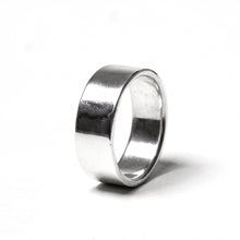 Load image into Gallery viewer, 925 Sterling Silver Ring 033 (925RING033)