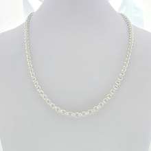 Load image into Gallery viewer, Elegant 925 Sterling Silver Ladies Chain - 5.5mm Ring Diameter, 60cm (925C022)