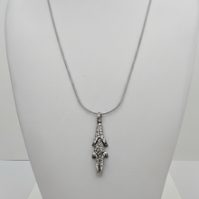 Load image into Gallery viewer, 925 Sterling Silver Crocodile Pendant and Snake Chain Set (925SETPC029)