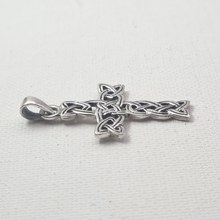 Load image into Gallery viewer, Cross with Celtic Trinity knots 925 Silver Pendant (925P030)