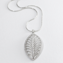 Load image into Gallery viewer, 925 Sterling Silver Necklace - 3D Leaf Pendant With 40cm Snake chain (925SETPC037)