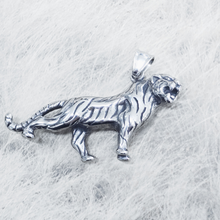 Load image into Gallery viewer, High Grade Stainless Steel pendant Tiger (SSP042)