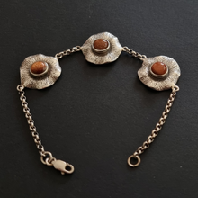 Load image into Gallery viewer, Flower style 925 Silver bracelet (925BRAC007)