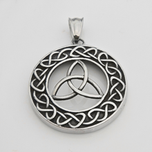 Load image into Gallery viewer, High Grade Stainless Steel Pendant Celtic Knots (SSP049)