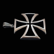 Load image into Gallery viewer, 925 Sterling Silver Pendant Maltese Cross (925P055)