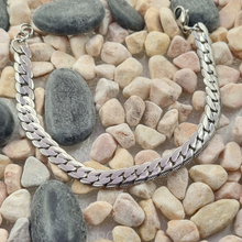 Load image into Gallery viewer, Stainless Steel Bracelet  - Flat Curb Chain Bracelet (SSBRAC004)
