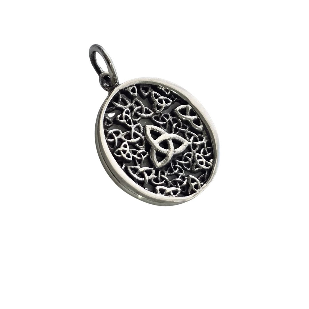 925 Sterling Silver Pendant, Celtic trinity ( Triquetra ) (925P017)
