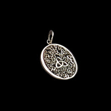 Load image into Gallery viewer, 925 Sterling Silver Pendant, Celtic trinity ( Triquetra ) (925P017)
