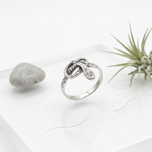 Load image into Gallery viewer, 925 Sterling Silver Snake Ring - Coiled Serpent Design with Scale Engraving ( 925RING051 )
