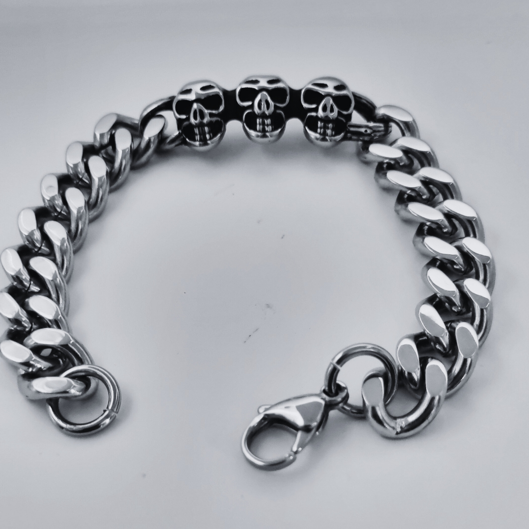 Skulls Curb Stainless Steel Bracelet (SSBRAC025)
