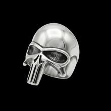 Load image into Gallery viewer, Skull Ring - High-Grade Stainless Steel (SSR027)
