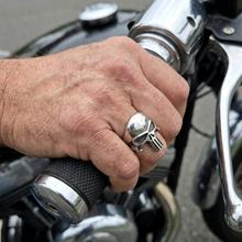 Load image into Gallery viewer, Skull Ring - High-Grade Stainless Steel (SSR027)
