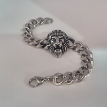 Load image into Gallery viewer, Lion Head Curb Stainless Steel Bracelet (SSBRAC026)
