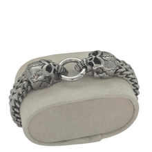 Load image into Gallery viewer, High Grade Stainless Steel Bracelet - Double Knit Chain with Skull Heads (SSBRAC047)
