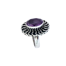 Load image into Gallery viewer, 925 Sterling Silver Vintage Ladies Ring Oval Top with Amethyst ( 925RING056 )
