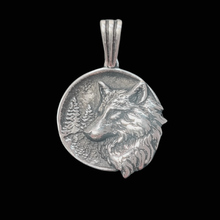 Load image into Gallery viewer, 925 Sterling Silver Pendant Wolf&#39;s Head (925P046)
