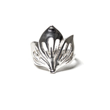 Load image into Gallery viewer, 925Silver Ring Floral Design ( 925RING048 )
