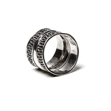 Load image into Gallery viewer, 925 Sterling Silver Ring 029 (925RING029)
