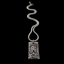 Load image into Gallery viewer, High Grade Stainless Steel Set - Chain and Lion Head Pendant (SSSETPC014)
