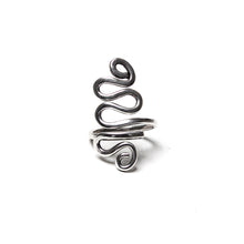 Load image into Gallery viewer, 925 Sterling Silver Ring 034 (925RING034)
