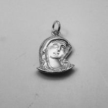 Load image into Gallery viewer, Mother Mary 925 Silver Pendant (925P038)
