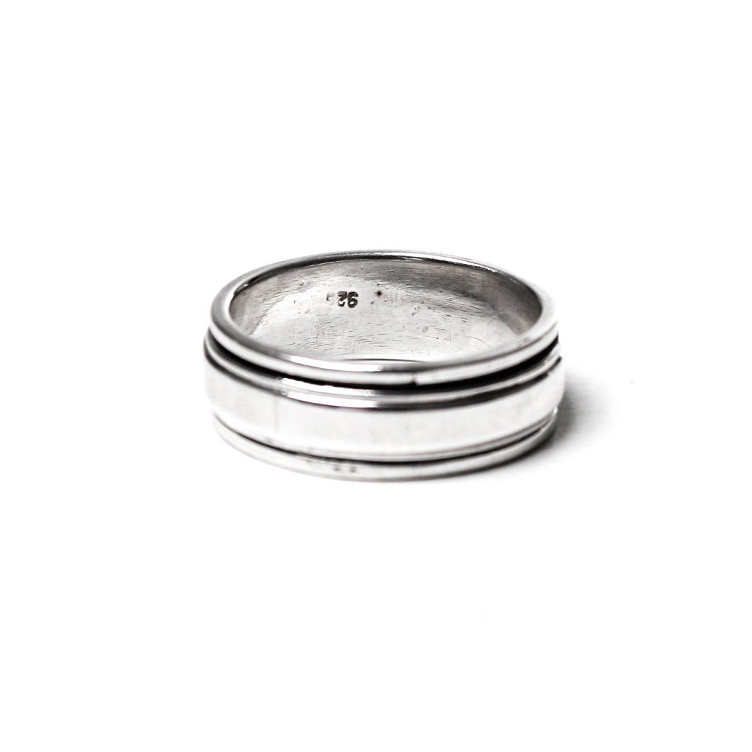 925 Sterling Silver Ring 041 (925RING041)