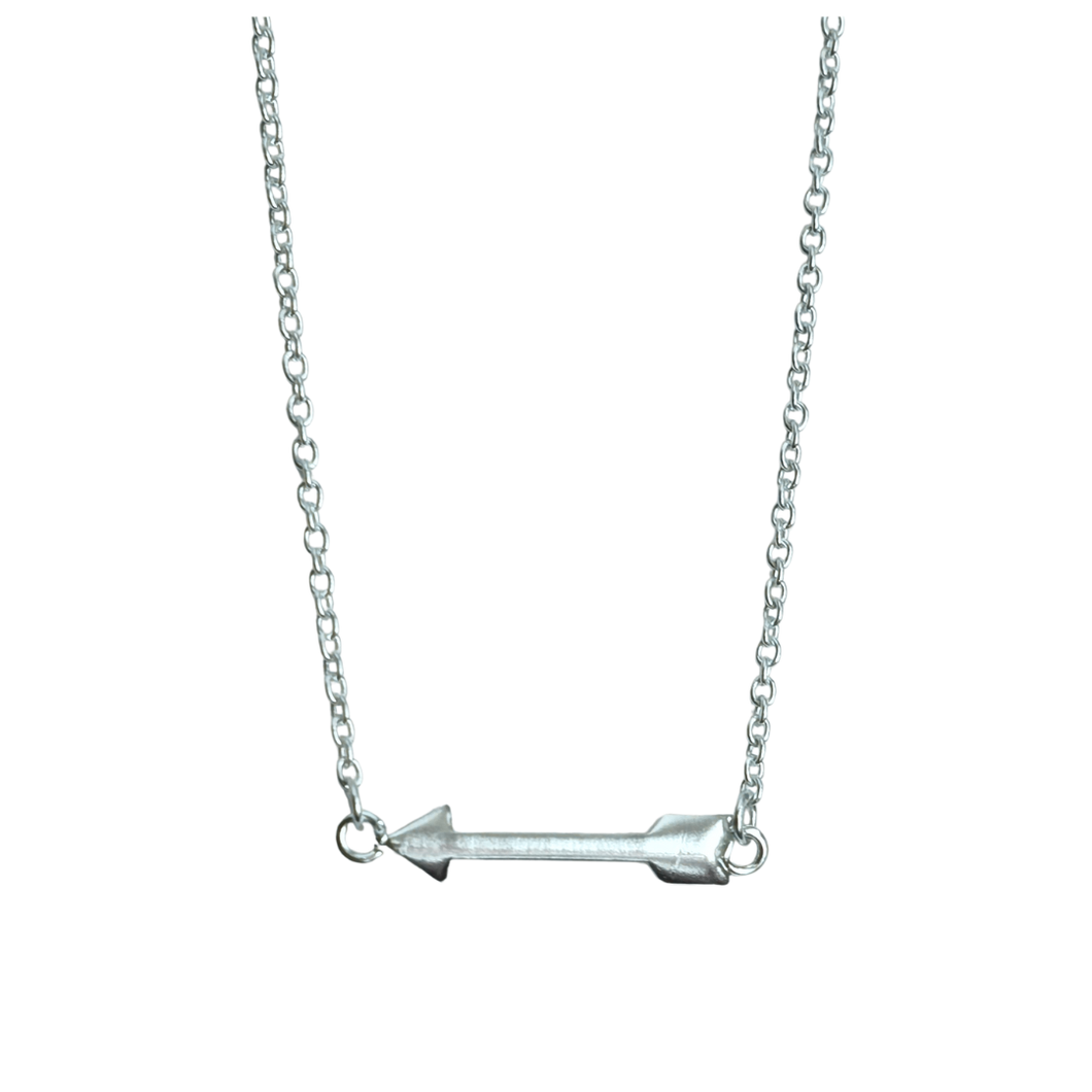 925 Sterling Silver Horizontal Arrow Necklace (925SETPC015)