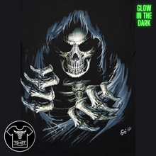Load image into Gallery viewer, Skull Breaking Free Short Sleeve  T-shirt (TS0061)
