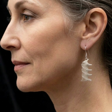 Load image into Gallery viewer, 925 Sterling Silver Twisted Floral Drop Earrings - Aircut Openwork (925ER029)
