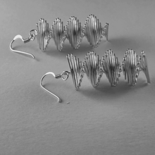 Load image into Gallery viewer, 925 Sterling Silver Twisted Floral Drop Earrings - Aircut Openwork (925ER029)
