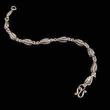 Load image into Gallery viewer, Leaf link 925 Silver bracelet (925BRAC004)
