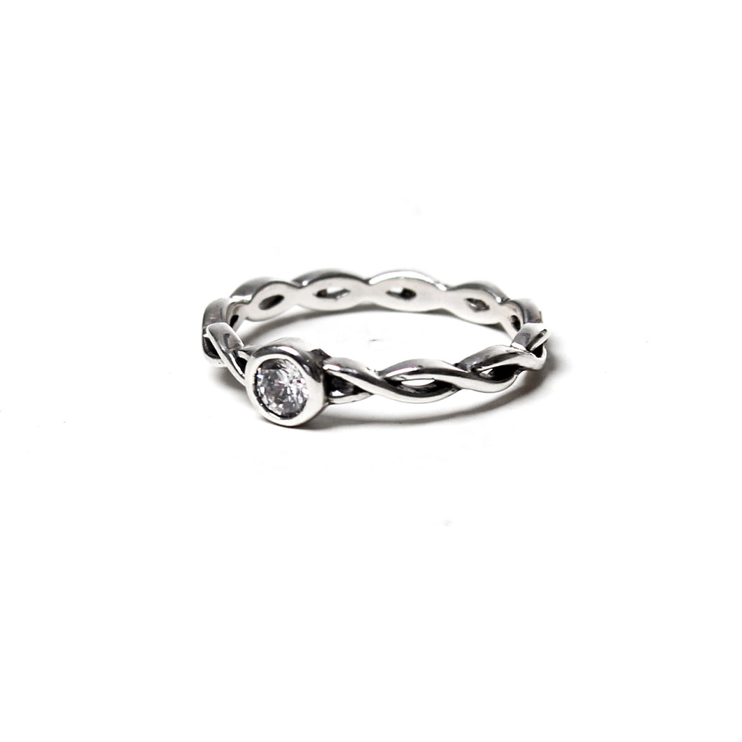 925 Sterling Silver Ring 006 (925RING006)
