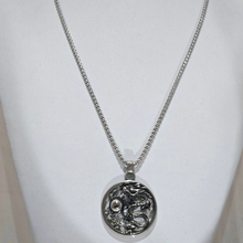 Load image into Gallery viewer, High Grade Stainless Steel Set 3D Air cut Dragon Pendant and Rope Chain (SSSETPC032)

