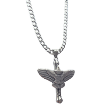 Load image into Gallery viewer, Bird in mid Fligth High Grade Stainless Steel Set Chain and Pendant (SSSETPC006)
